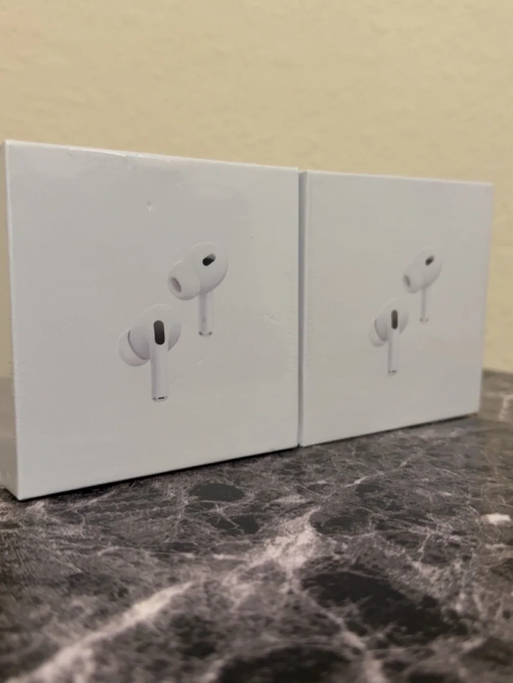 Apple AirPods Pro - White Retail Boxes